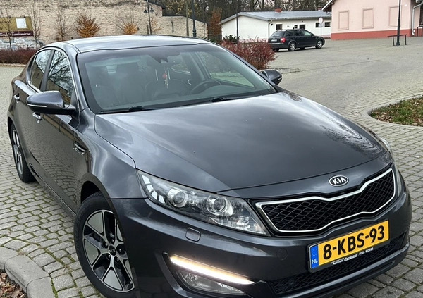 Kia Optima cena 42700 przebieg: 218000, rok produkcji 2013 z Miłomłyn małe 596